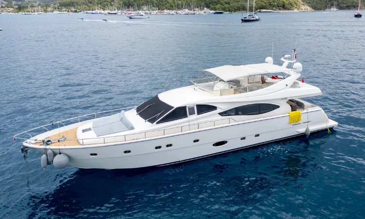 MOM-MY15 Motoryat - 8 Guests - Bodrum - Turkbuku | MomYachting