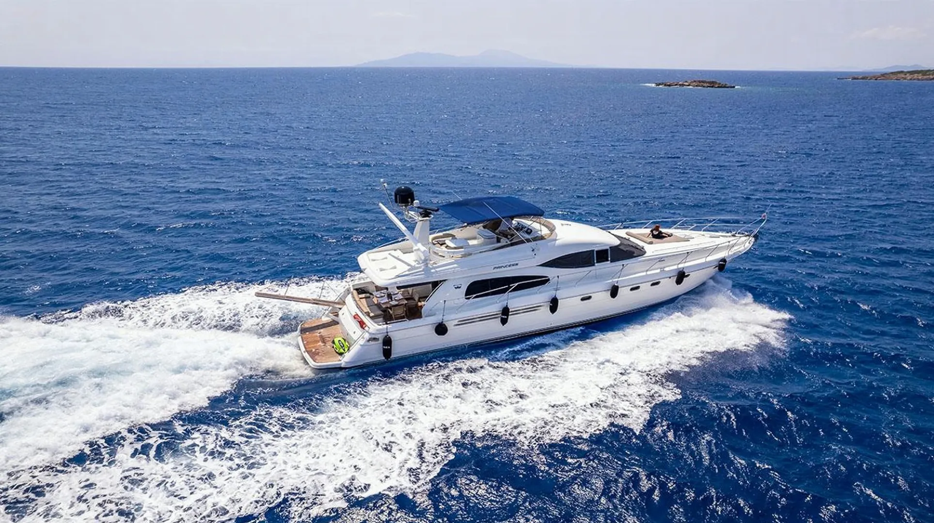 MOM-MY23 Motoryat - 9 Guests - Bodrum - Torba | MomYachting