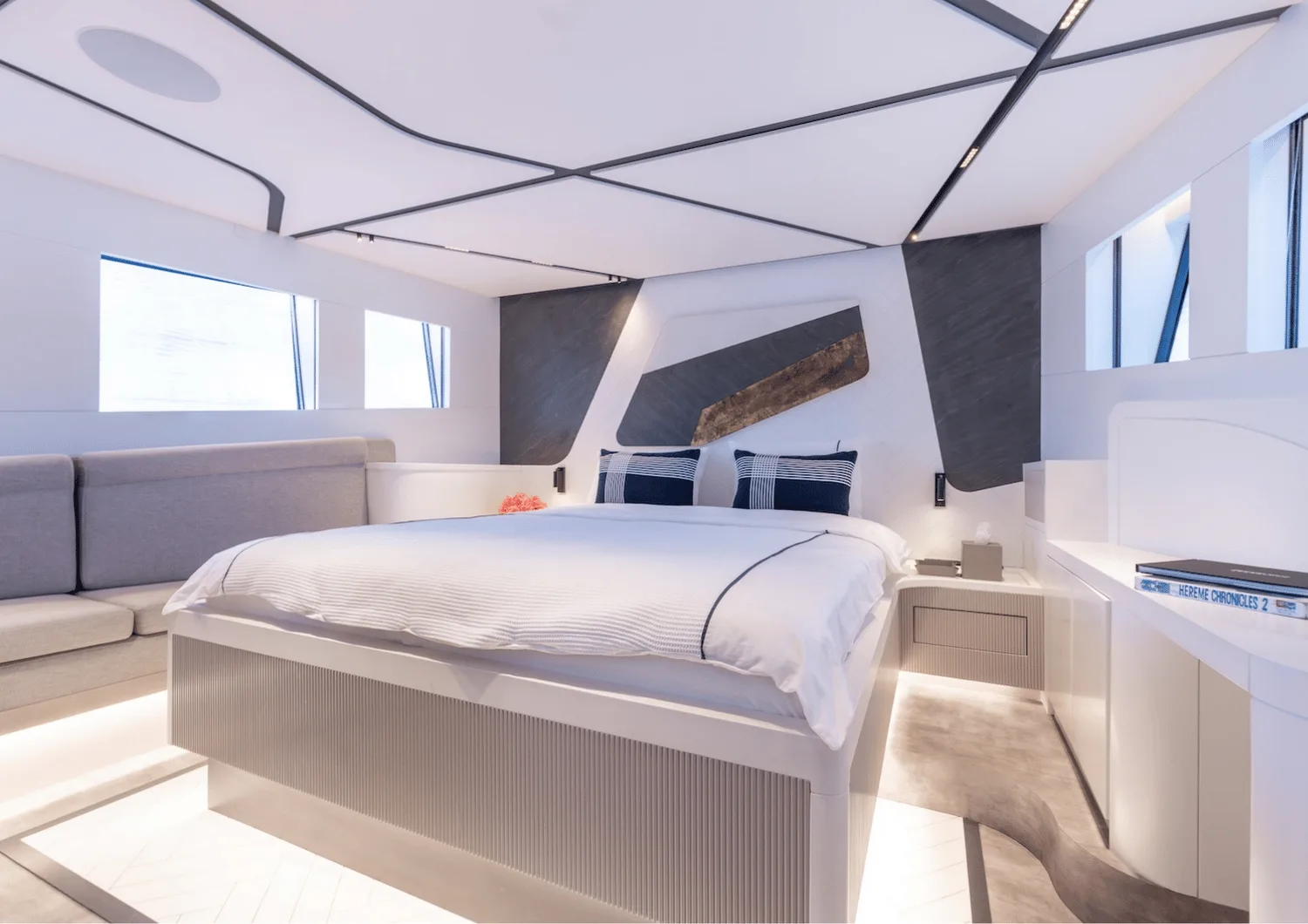 MOM-MY28 Motoryat interior - Photo 12